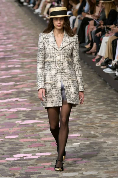 Look 21